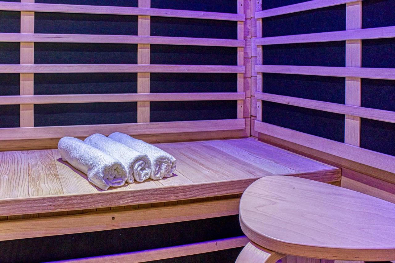 Le Jules Verne - Idealement Situe Avec Sauna Calais Eksteriør bilde